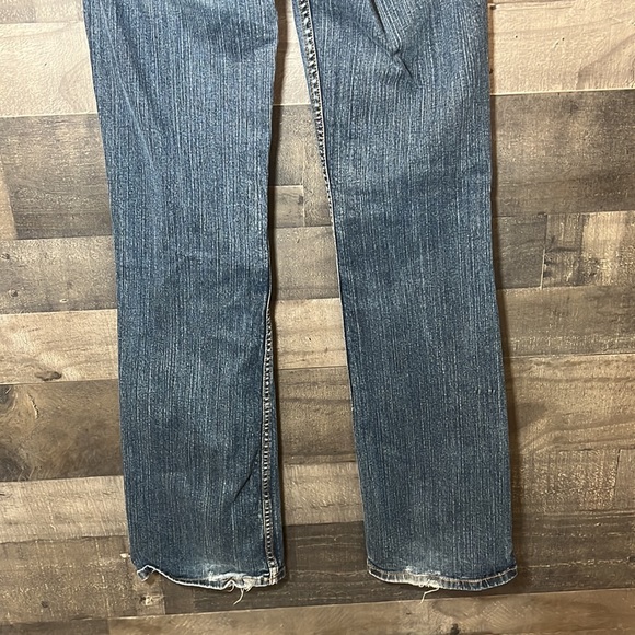 “Foxy-Flare” Guess Jeans - Picture 6 of 11